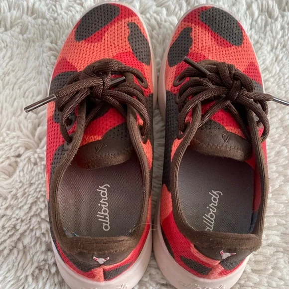Allbirds Red and Black Sneakers - Picture 4 of 6